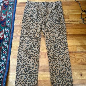 Fresh cut MOTHER leopard jeans size 29